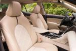 Toyota Camry Hybrid XLE 2017 года (NA)